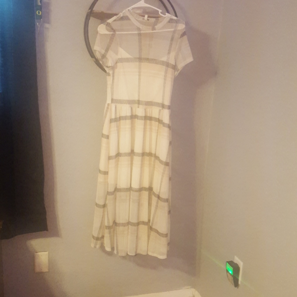 AUW dress large cream with patterning